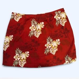 Like new red floral skort- size 14